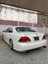 كراون اثليت • فول • سلايد جلد
