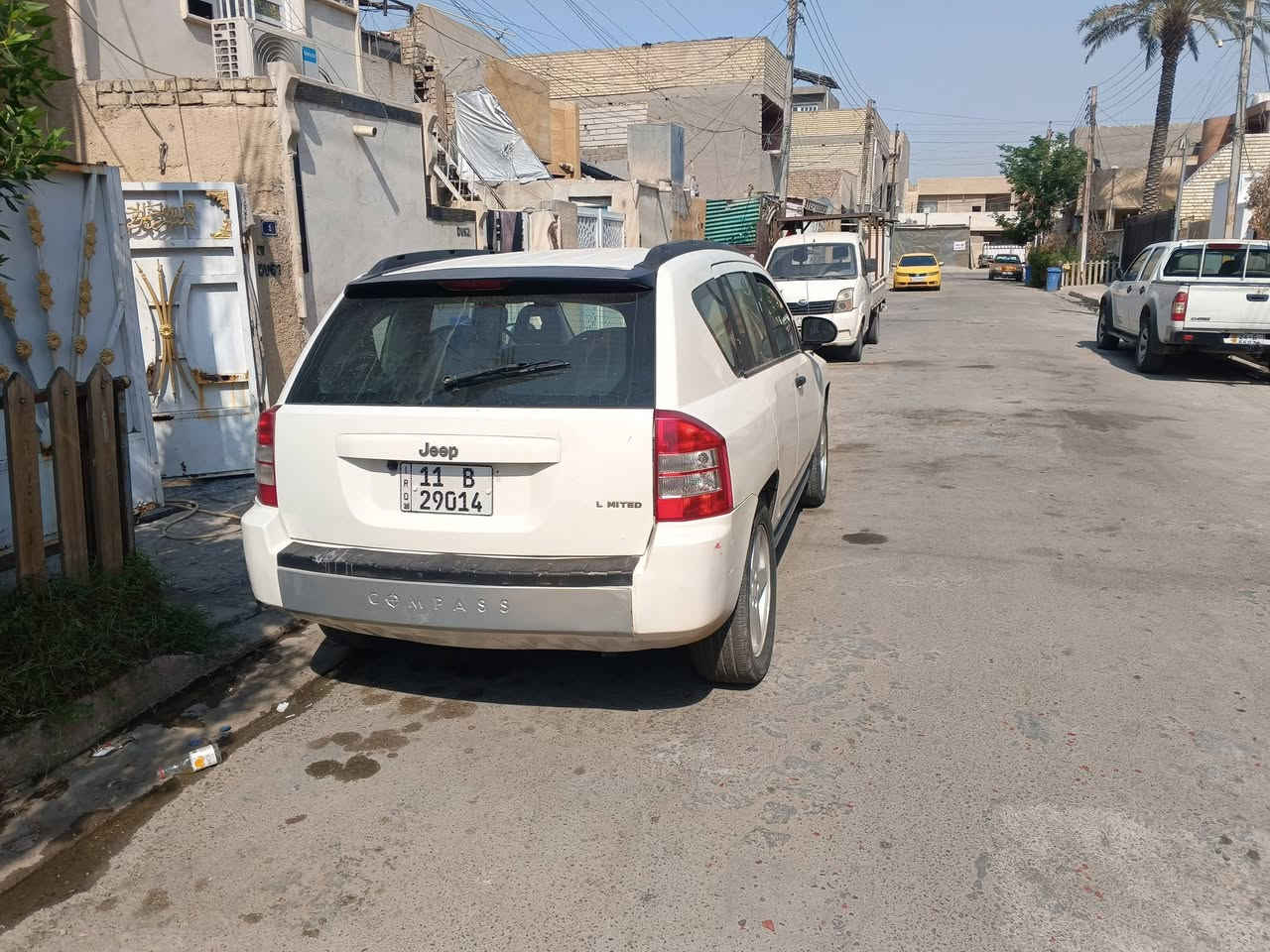 جيب كومباس 2400
مديل2007
كير محرك شرط جدد وكاله
مصبوغه عام  جماليه بدون ضربه 
ماعدة القماره ولبنيد
صدر90,100
اهم تاير قبل فتره قصيره شديتهن
تبريد تدفئة شرط
محل شاشه. دوشمه جديده
ب70وبيهة مجال قليل 
او مراوس بسوناتا من 10وفوك 
او نيسان سني 
وهذا رقمي ***********@
