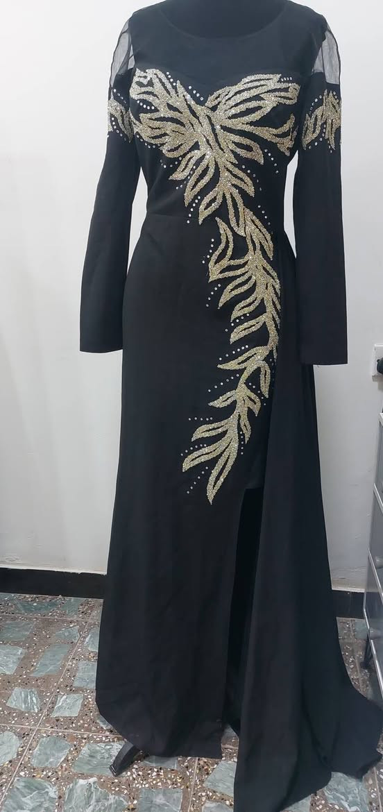 للبيع اسعار مناسبه للتواصل ***********
