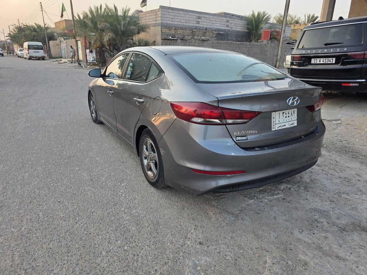السلام عليكم 
هونداي النترا موديل ٢٠١٨ وارد امريكي رقم بصرة تحويل ثاني يوم 
محرك ٢٠٠٠ دوش
الحادث بأمريكا قطعه وحدة جاملق جهه السايق 
بلعراق تبديل بنيد وجاملق الايمن 
السعر ١٠٥ (دفتر وخمس ورقات)وبيهه مجال 
للاستفسار ***********
