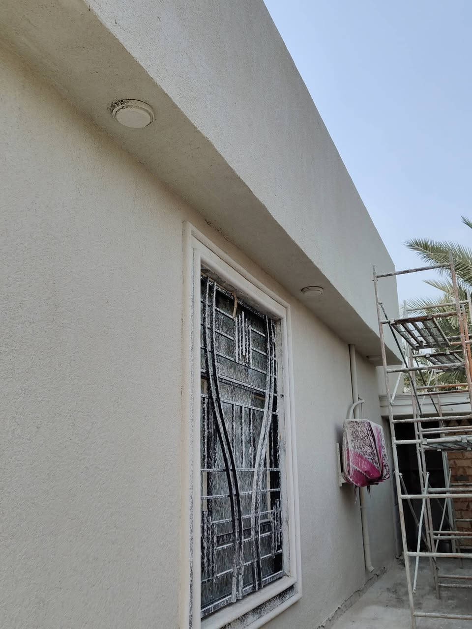 السلام عليكم خلفه لبخ اسمنت جص نثر سقل جراره تقطيع شغل حلو ونضيف متفرغ حاليا كربلاء طويريج هذا رقمي ***********

