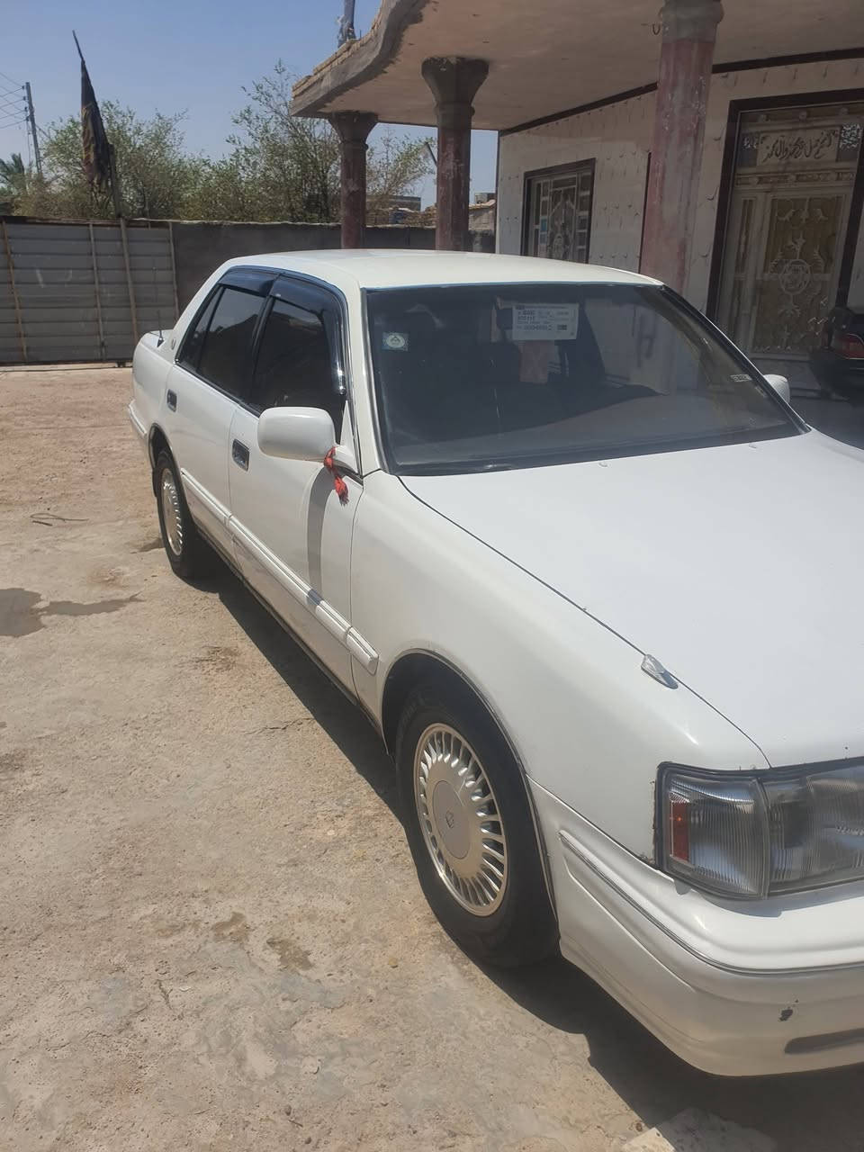 راس الثور تكم أيسر بلاد سياره جاهزه من كالشي خير من الله تبريد تخم تاير حداده كله جديد السعر ٩٧وبيه مجال مكاني بصره مدينه ***********
