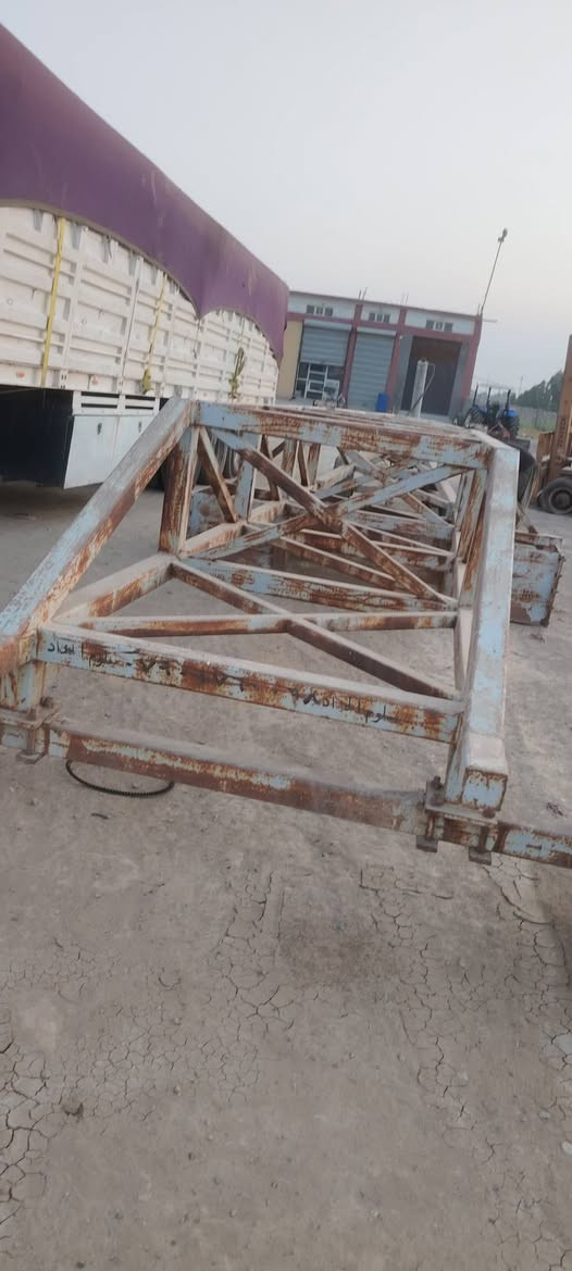 معدلان سلوم عرض السجين ٣ وربع طول 12مترجديد سعر 7 مليون مكان واسط الصويرة ***********
