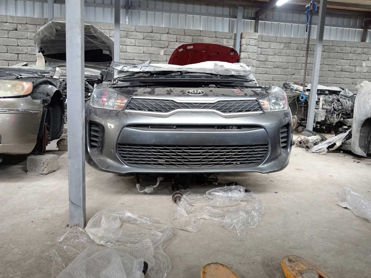 تتوفر قطع غيار كيا ريو وارد أمريكي من موديل 12 إلى 23 للاستفسار والطلب مراسلتنا ع خاص ويوجد توصيل لجميع المحافظات ***********
