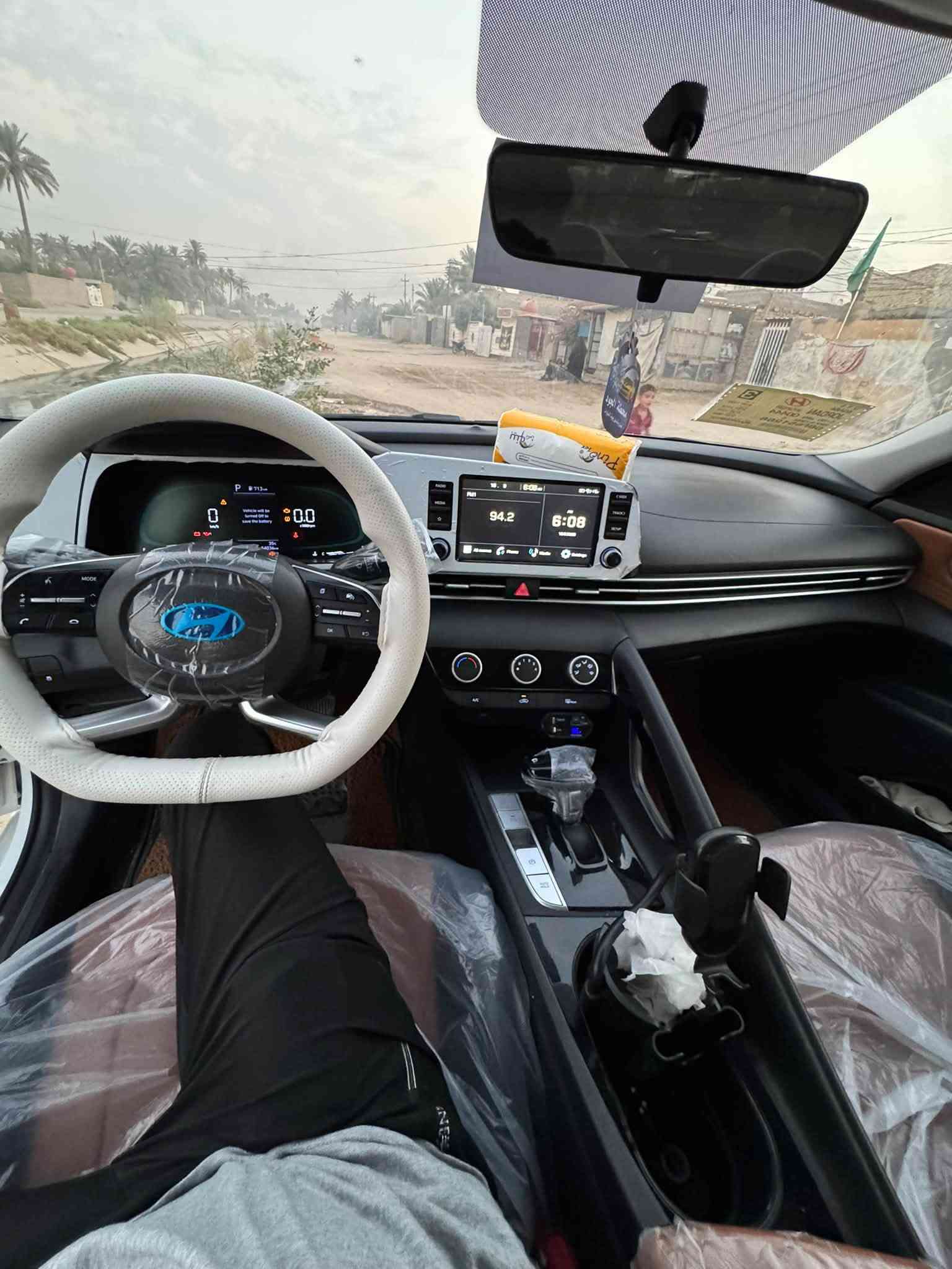 على بركة الله 
إلنترا 2024 مكفوله كفاله عامه رقم اربيل باسمي تحويل وكاله بشرط
  مواصفات 
فتحه بصمه ابوب
 بصمه تشغيل
 مع بصمتين 
رادارات جانبيه حساسات أمامي قيادة ذاتية 
وخلفي لايت  LAD تبريد ثلج تخم تاير كامرة دواره
 تحكمات ستيرن كشنات جلد داخل لونين 
إشارة بلمري إشارة ترحيب
هزة سنويه ورقم كله جديد مكاني بغداد سعرها 145  وبيها مجال مامتواجد عله الفيس رقمي مكاني بابل حله ***********

