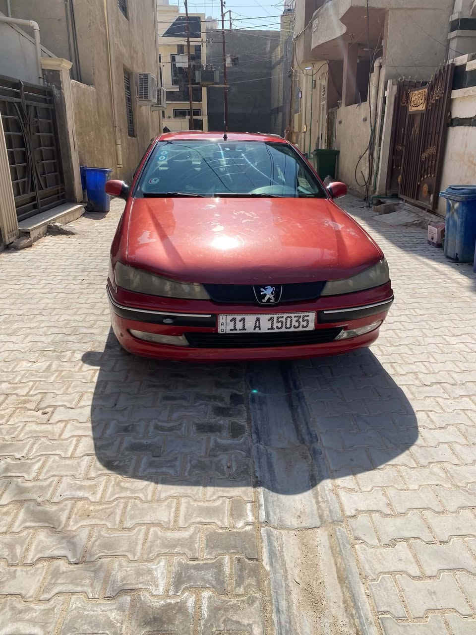 بيجو فرنسي ٤٠٦
مديل ٢٠٠٠١ 
بيه خيط تبخير
كير عادي
تحويل ثاني يوم 
سياره جاهزه مابيه نقص 
تبريد ثلج خير من الله شلعه معدل 
تخم تاير 
باتري جديد عليه ادامه سياره
سعر ٤٢ وبيه مجال 
مكاني بغداد الدوره
*********** التلفون
