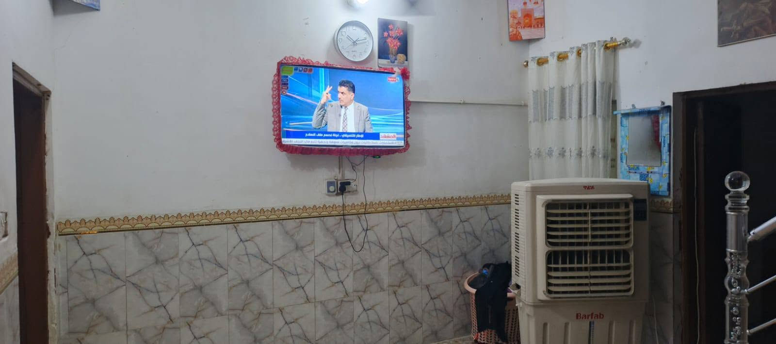 يا الله عرض مميز 
سلام عليكم بسعر مناسب 
بيت 115متر طابو زراعي سند 25 
طابقين 
الوجها 6متر 
خدمات كامله 
 يحتوي على غرفتين نوم وستقبال ومطبخ وحمامات داخليه وخارجية وكراج مال سياره 
كلش قريب على شارع العام حله كربلاء 
التفاصيل اكثر بالفيديو 
العنوان حله ابو غرق بحي ابو اسد

السعر والتفاصيل أكثر خاص او الاتصال على الارقام 
#ملاحظة# لمن يرغب في
 عرض عقار او ارضه طابو صرف او طابو زراعي عليه مراسلتنا او الإتصال
***********
***********
