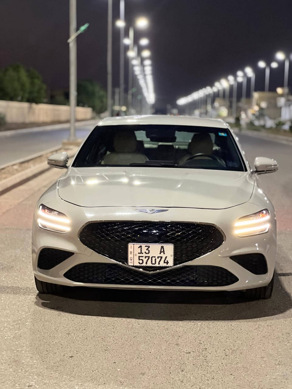 السلام عليكم …
سيارة مرقم كتاب شهداء ميسان وكاله عامه 
Genesis “G70” 2025 
لون مميز♥️
4 سلندر توربو 

مواصفاتها 
رادار امامي 
رادار خلفي 
رادار جانبي 
كاميرة خلفية 
شفتات ستيرن 
انضمة قيادة 
ايكو نورمال سبورت  سبورت بلاس
تدفئة ستيرن 
كشنات كهرباء 
شاشة كار بلاي اندرويد اوتو 
كشنات تدفئة 
تشغيل عن بعد 
بصمة
اشاير بلمري 
قيادة ذاتية 
مثبت سرعة 
نقطة عمياء 
جنطة كهرباء
والمواصفات البقية معروفة بالجينسز
 
ماشيه 9 ميل 
حادث السيارة جاملخ صفحة السايق  مصلح نفس ومصبوغ والبنيد بي تعديل بارد كلش بسيط السيارة  
السيارة امانة الله حيل حيل نضيفة 
مكاني بلعماره 
 *********** وأتساب فقط
