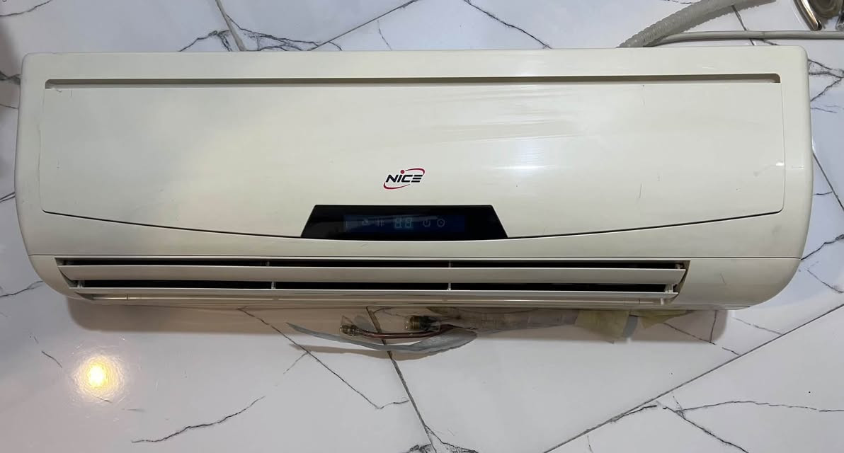 سبلت نايس 1 طن نظيف جدا ومغسول ومقفول الغاز مالته ‭***********‬
