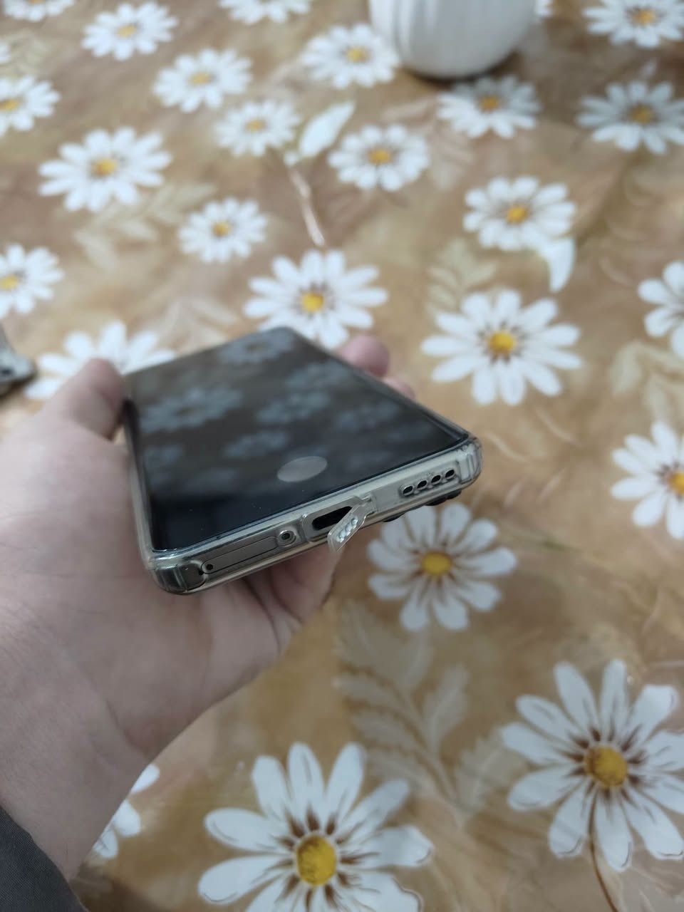 ريلمي 12 برو بلص 5G غني عن تعريف اخو جديد كامل ملحقاته موجودة سعره 379 الف واتساب ***********
