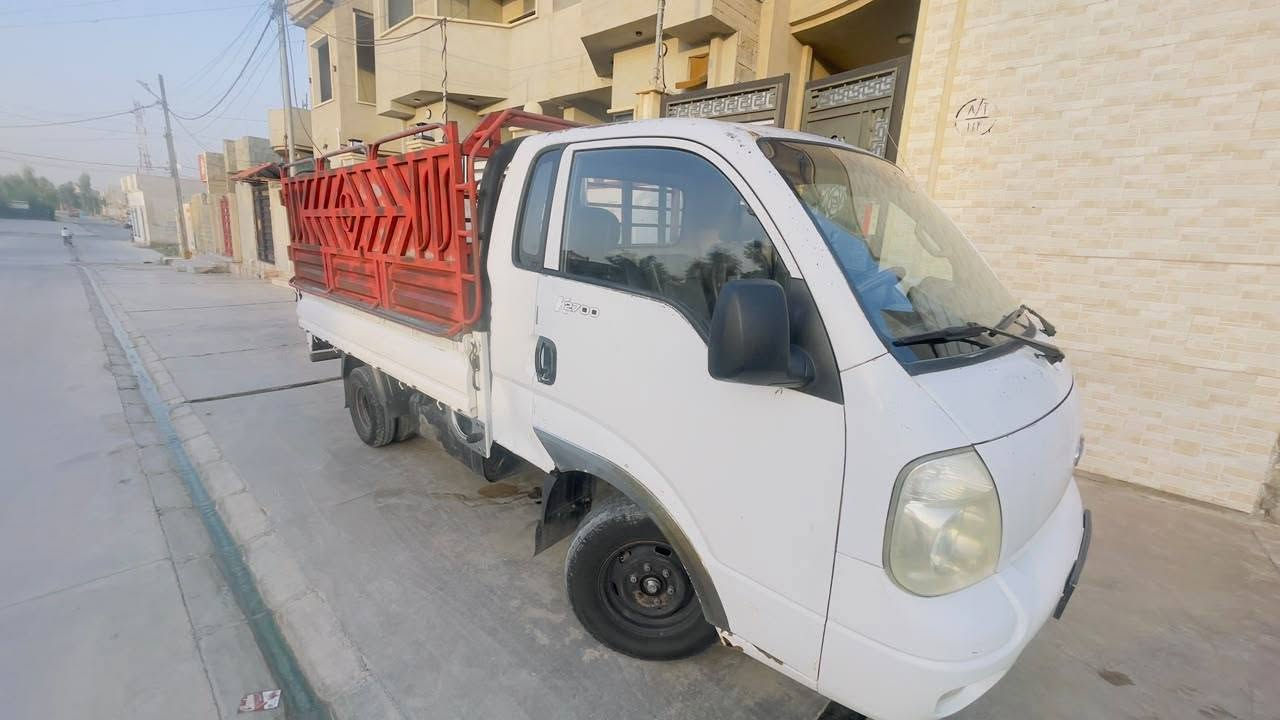 كيا بينكو • ٢٠٠٩ • بدون صبغ