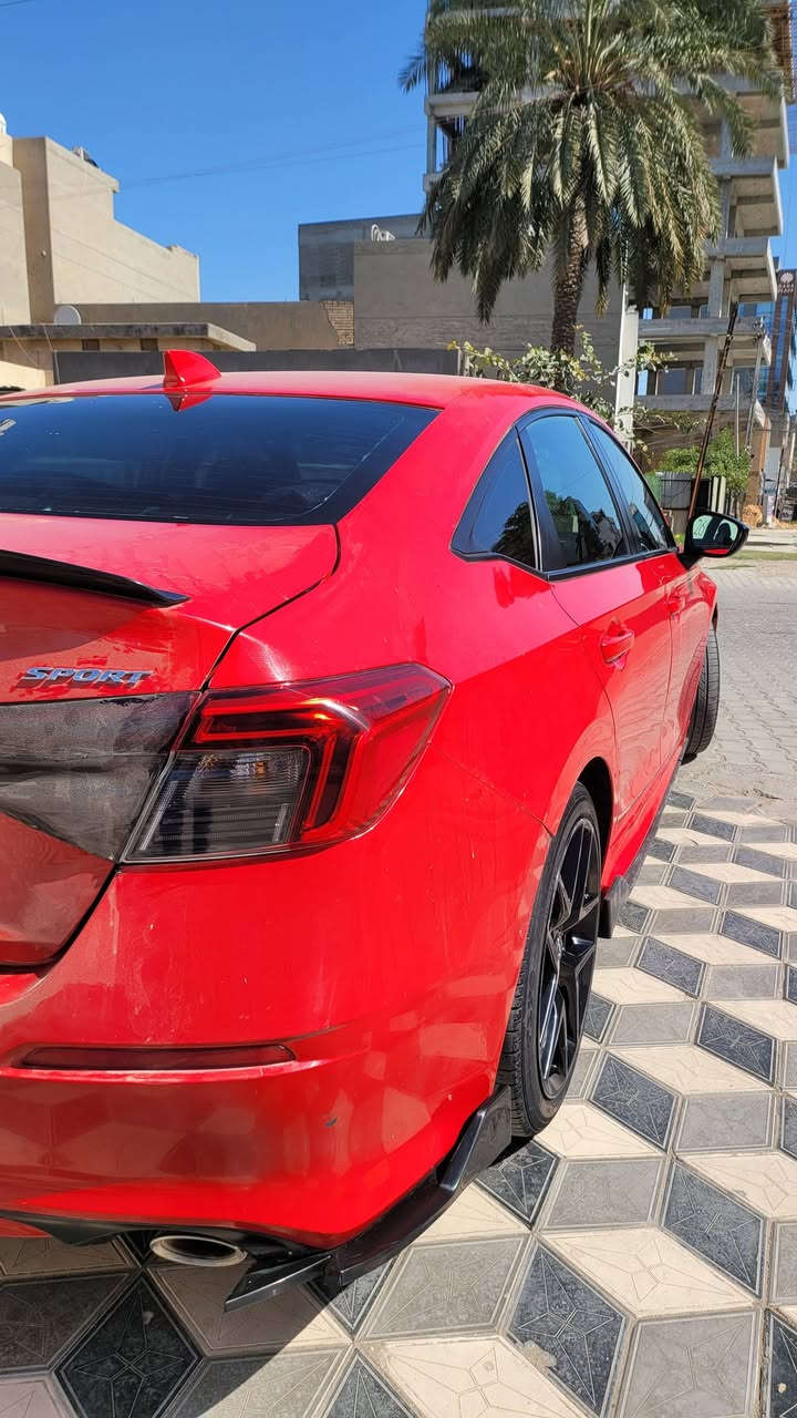سلام عليكم هوندا سفك موديل 2023للبيع ضررها جاملغ خلفي وجنطه السعر١٤٥ ***********
