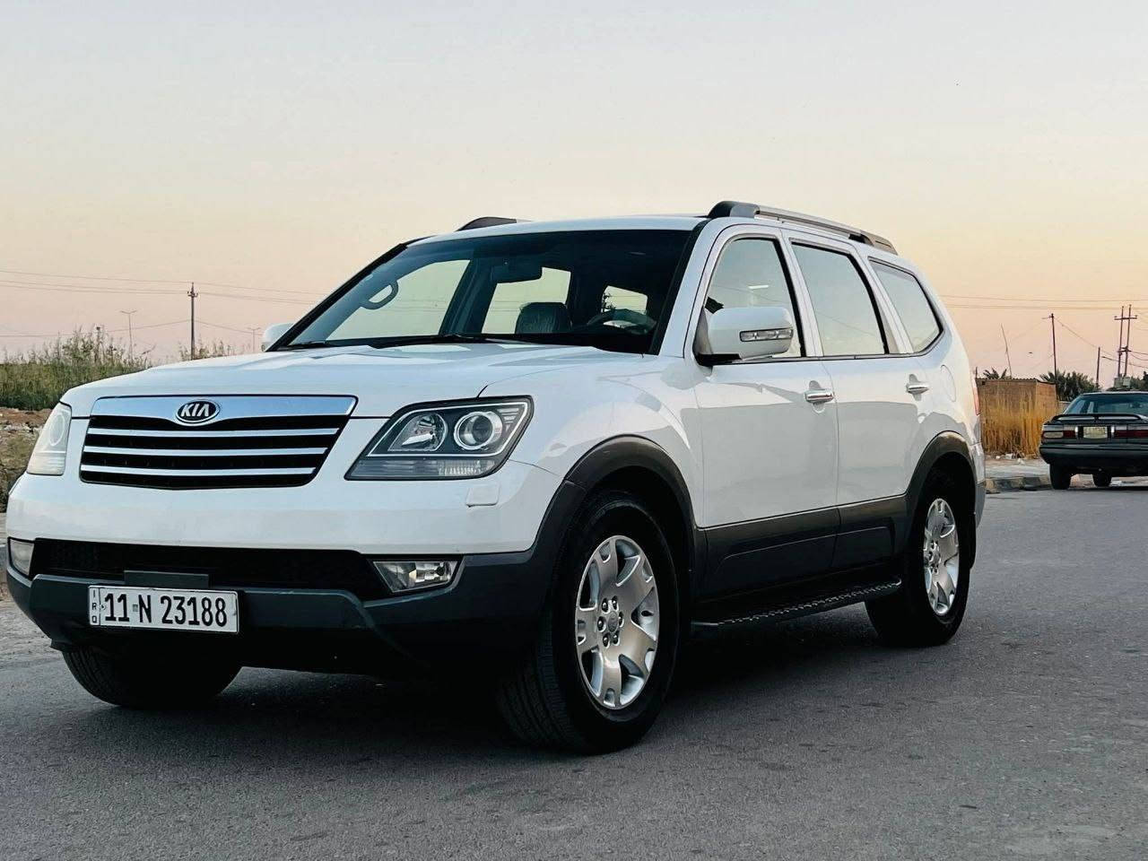 السلام عليكم
مهافي ٢٠١٥ 
رقم بغداد بأسمي 
سيارة فول مواصفات 
زراك لايت فتحة 4×4 
كشنات جلد تدفئة كشنات 
لايت زنون 
خزن ميموري
مكفولة من الصبغ 
المكان واسط 
للأستفسار 
***********
