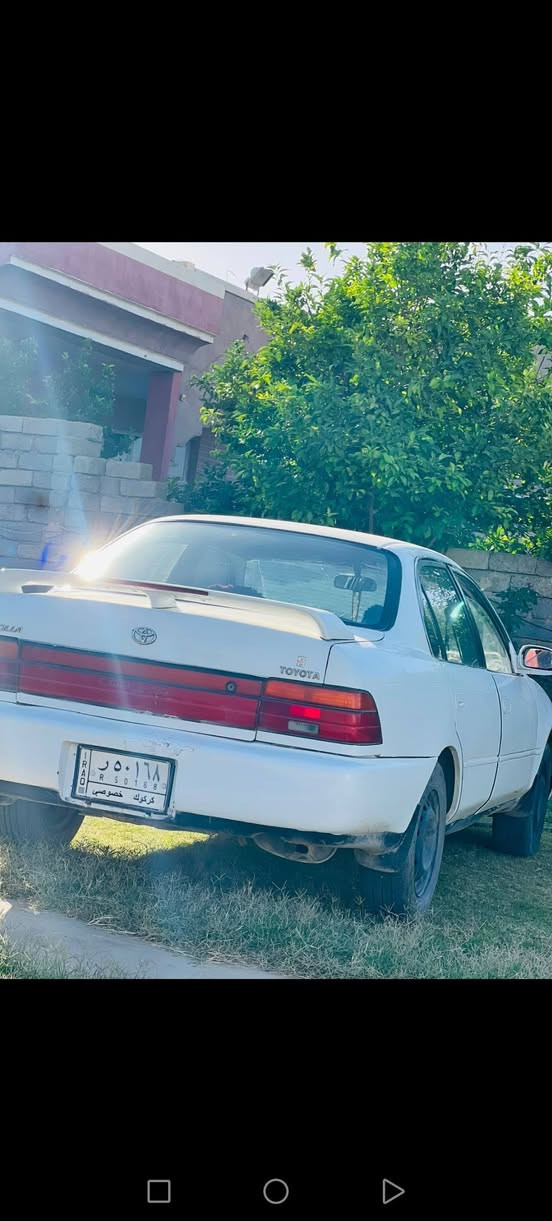 السلام عليكم ورحمة الله وبركاتة...
السعر 50 وبيهه مجال... 
كورلا 1992 گير* محرك شرط صدر تايرات اخو الجديد شرط التحويل.. مصبوغه عام  تفاصيل أكثر اتصل على...  
***********
