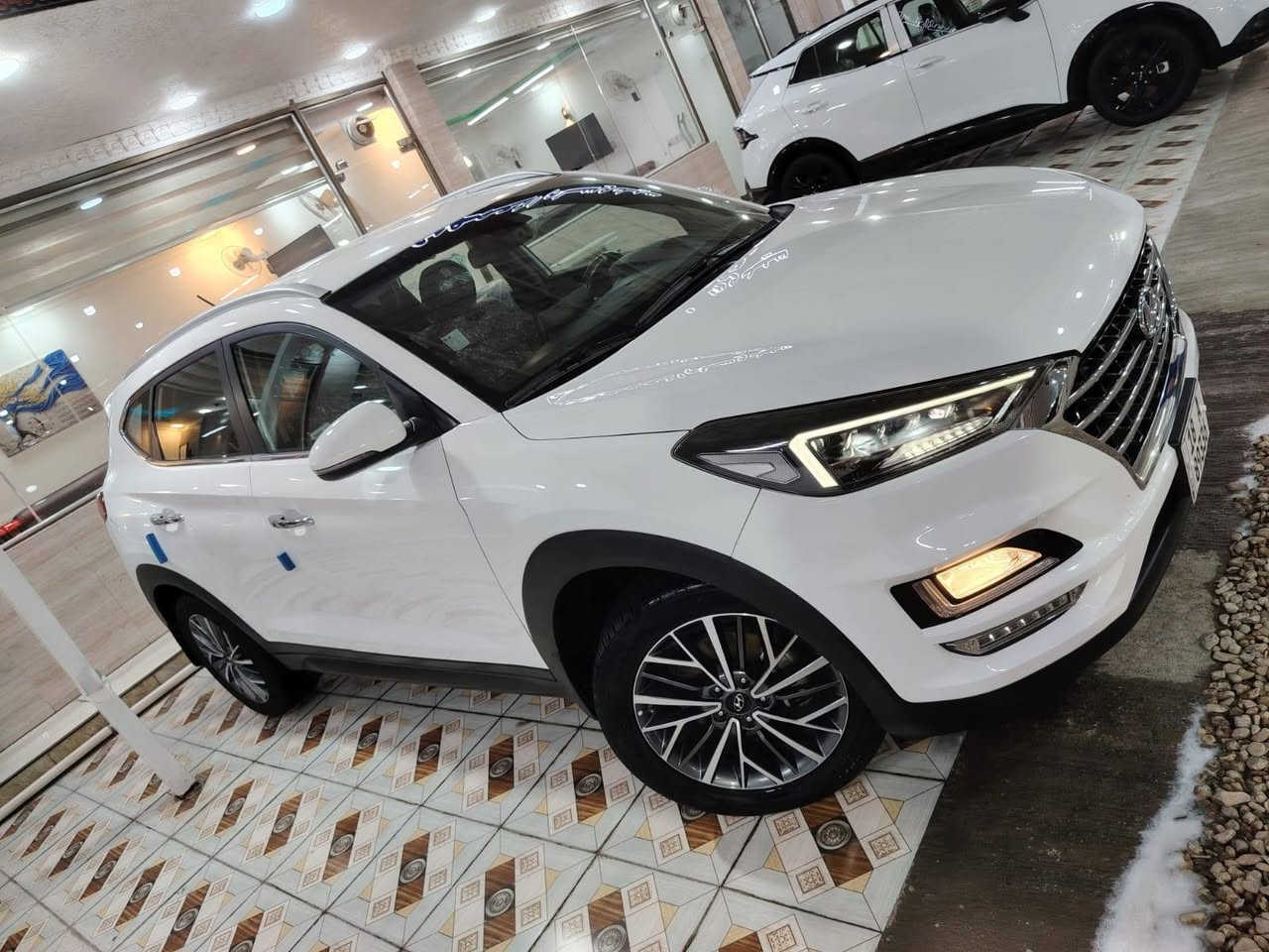 معرض درة بابل طريق حله نجف
🅿️🅿️ 

 .هونداي توسان 

🅿️🅿️ مكفوله شرط السونار  

   

موديل    2020 ماشيه 82

✅✅السعر  198 ✅✅ ✅✅

رقم بابل  انكليزي الجديد 

                       عدسات عدد🅿️🅿️5

 

🅿️🅿️ حساس خلفي 

🅿️🅿️لدنهاري  LED 

🅿️🅿️انظمت ترحيب   

🅿️🅿️ بصمه

🅿️🅿️بصمه عدد 2

كشن كهربائي عدد 2

🅿️حجم المحرك2000

🅿️🅿️تبريد امامي و خلفي 

🅿️🅿️المري قابلة للطي AUTO 

🅿️🅿️اشاير بلمرايا 

🅿️🅿️تحكم مقود جهتان 

🅿️🅿️المودات

🅿️🅿️الاوامر الصوتية 

‏🅿️🅿️DRIVEMODE ‏Comfort🌷eco🌷SPORT🌷SMART 

شاشة  بلادي كار بلي

 

🅿️🅿️كاميرا خلفيه دوارة كاميرا امامي بلادي

🅿️🅿️ترحيب بالمري 

🅿️🅿️يدة ابواب المنيوم 

🅿️🅿️ويل كب5 

🅿️🅿️سبير مانازل 

*********** وسام
