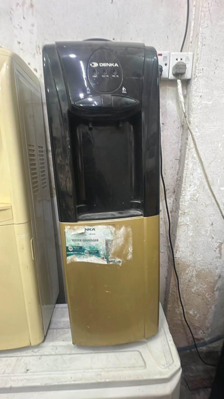 برادات ماء كلمن وسعره ونظافته كلهن شغالات 
العنوان كربلاء حي الرمضان
*********** كربلاء, العراق
