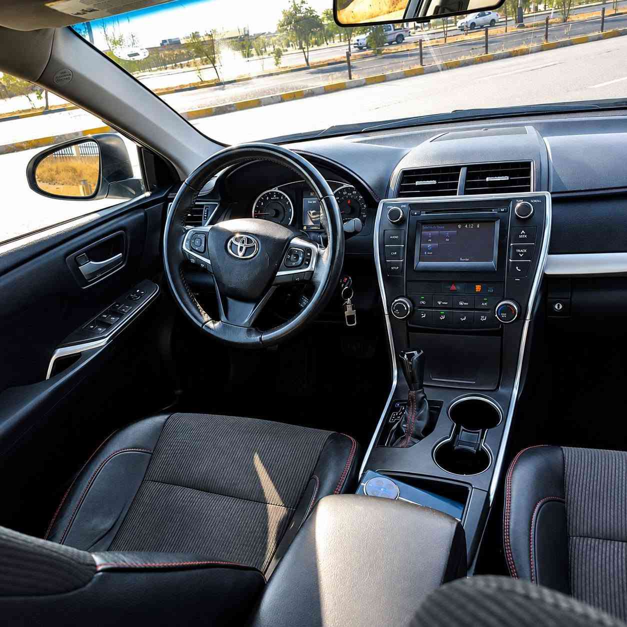 TOYOTA CAMRY 2017
لون ابيض ثلجي 
رقم اربيل
محرك 2500 . 4 سلندر
كشن جلد 
تحديد مسار
شفتات ستيرن 
قيادة ذاتية 
مثبت سرعه
كامرا خلفية
ويل كروم
وبعد موصفات الse معروفة
ماشي (100) 
حادثه فقط بونيد صبغ بدون تعديل
گير محرك شرط ما مفتوح
هزة جديدة لغاية 2027
رقم أربيل دولي سنوية لغاية 2030
تايرات صدر جديد
شرط التحويل والوكالة
السعر (160) 
مكان السيارة كركوك
الرقم (***********)
