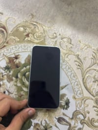 ايفون 12 • ١٢٨ جيجا • بطارية ٨٥%