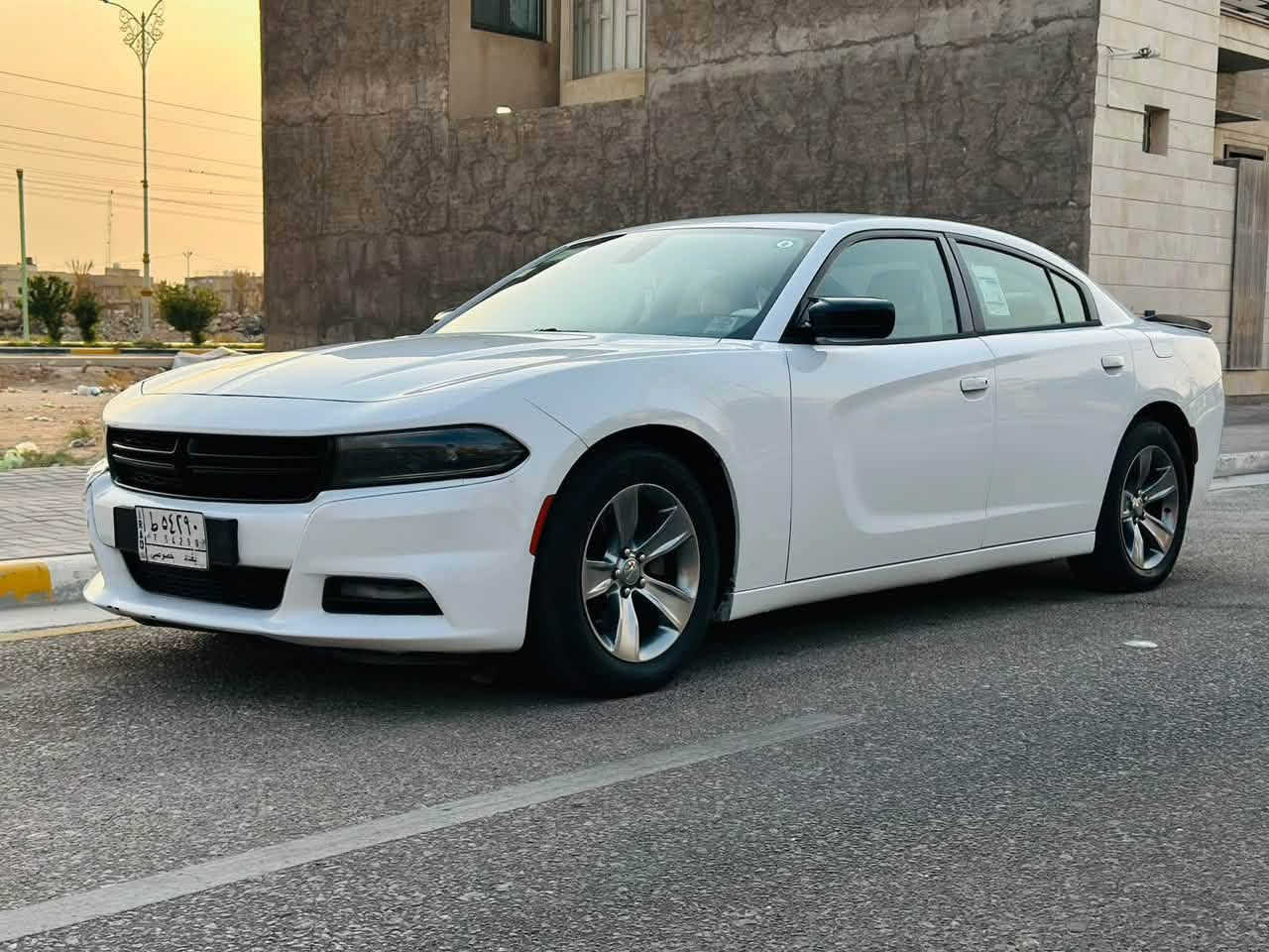 دوج جارجر موديل 2018 اصل 16 امريكي مكفوله من الضربه وصبغ SXT شاشه كبيره شفتات حساسات كشنات جلد بيجي توً ويل اصل السياره جديده بمعنى الكلمهً وجاهزه من مكينه 3600وكيرً وحداديه وتخم تاير وتبريد كله جاهز مكان السياره كربلاء السعر /137/بيه مجال جدا بصيط حق الجيه الاستفسار اكثر ***********/
