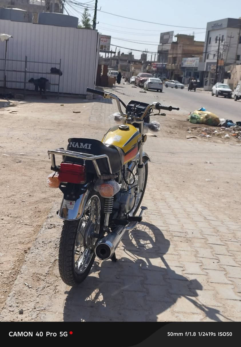 سلام عليكم 
اربعه كير اوراق اصولي 
للبيع الدراجه حلوا مامفتوحه. كهربائيات شغالات
دراجه فول مفوله 
السعر 750وبيها مجال 
ابو 600اطلع كبل 
للاستفسار (***********)
مكاني كربلاء حي العسكري الحر 
راسلني واتساب وبيك خير وتدلل
