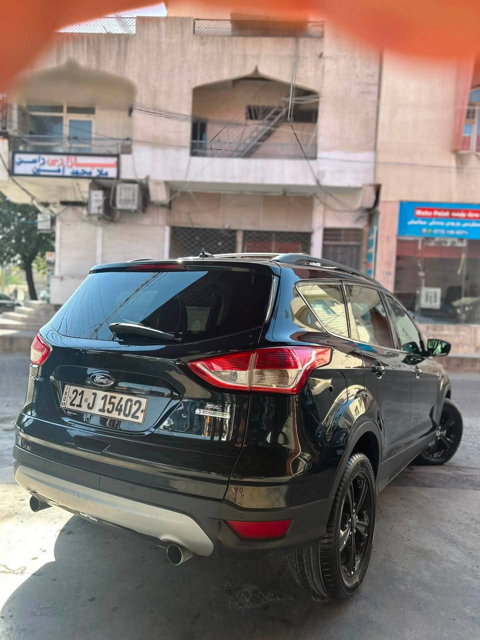 فۆرد ئیسکەیپ ٢٠١٣ بۆ فرۆشتن 
مەکینە ١٦ تۆربۆ 
بێ بۆیاخ 
مواسەفات se ecoboost
سنوقی جەگ 
رادار 
شاشەو کامێرە 
گێڕ ئۆتۆماتیک
تایەو ویلی پاک 
تەبرید مەرکەزی
 رەقەم سلێمانی 
***********
