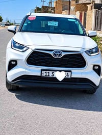هايلندر • ٢٠٢٢ • هايبرد