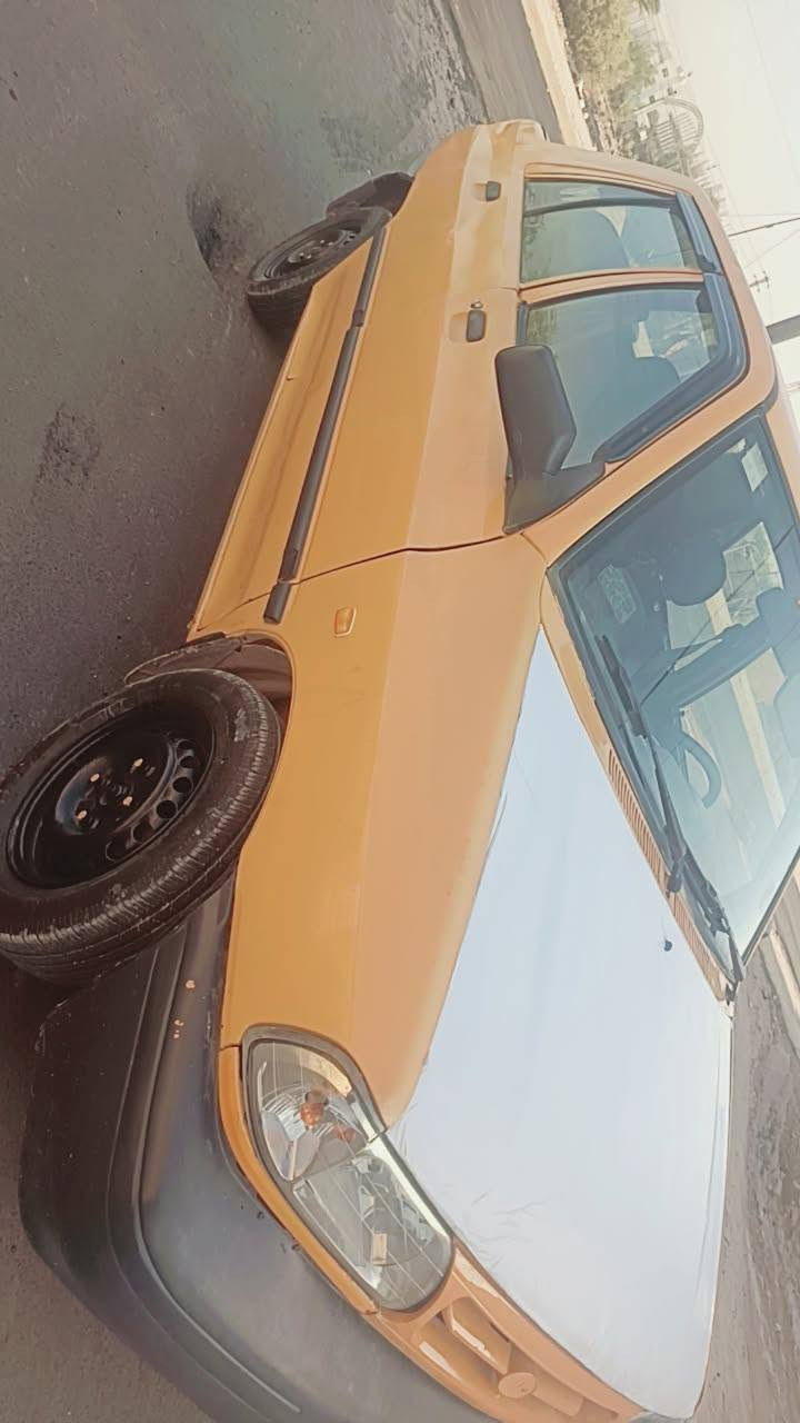 سلام عليكم
سايبه ٢٠١٥ مصفره هيئه وغرمات كير حداديه تخم تاير جديد كشرها نضيف بي طخاات بس رعيها موجود رقم قادسيه غرفتها نضيفه نقص تبريد بوري نزرف شغال ع الشرط ومكينه خيط بخار بدون تنقيص 
مراوس بسياره بدون راعي وتطي فرق بس كون نضيفه وذا سمند بدون راعي هم اروس مع فرق تطي 
عنواني ديوانيه 
*********** وتساب 
*********** اتصال
