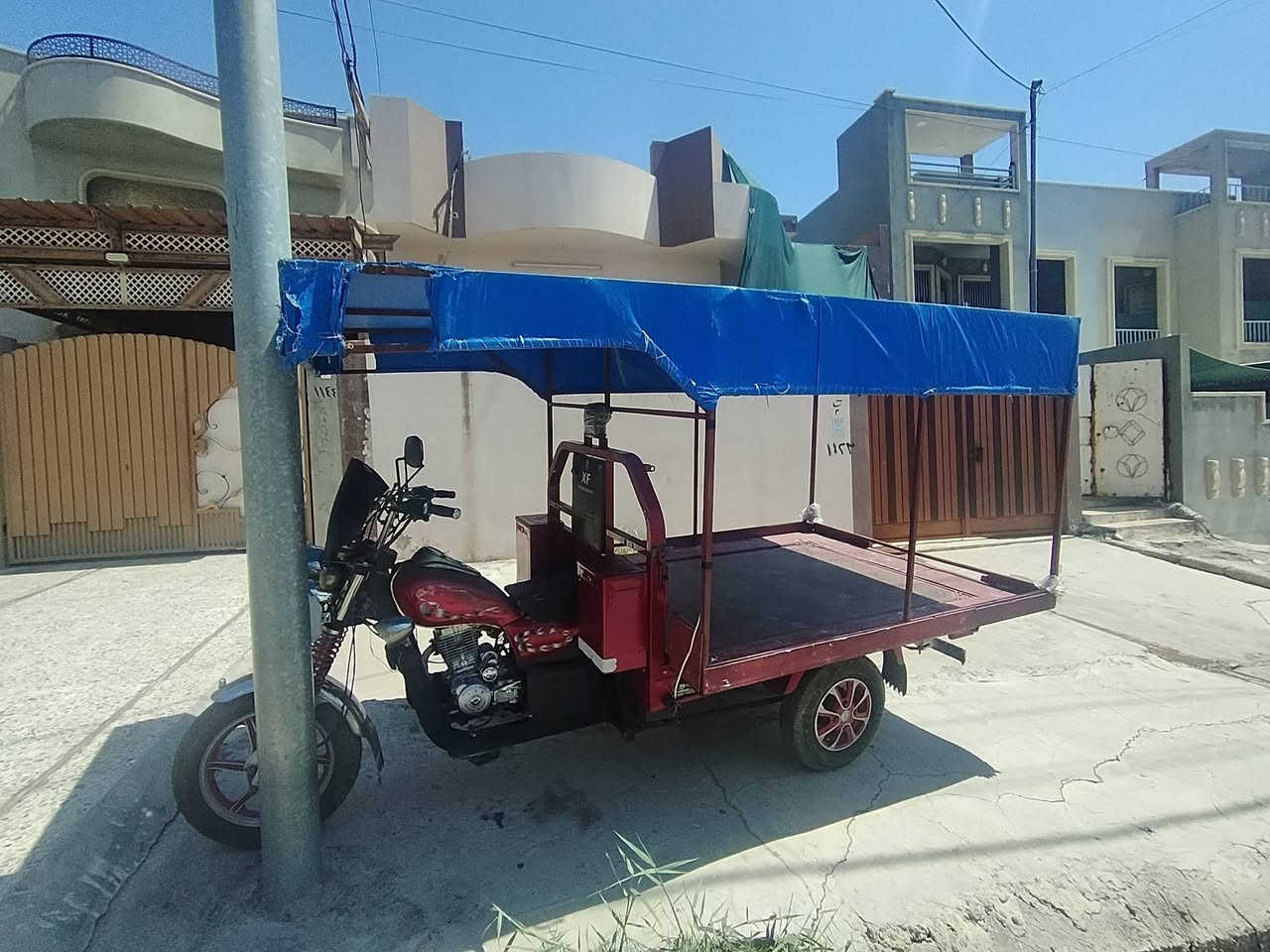 ستوته اللبيع مثل ماواضح بل صوره السعر مليون ونص معه القمريه التصال ***********
