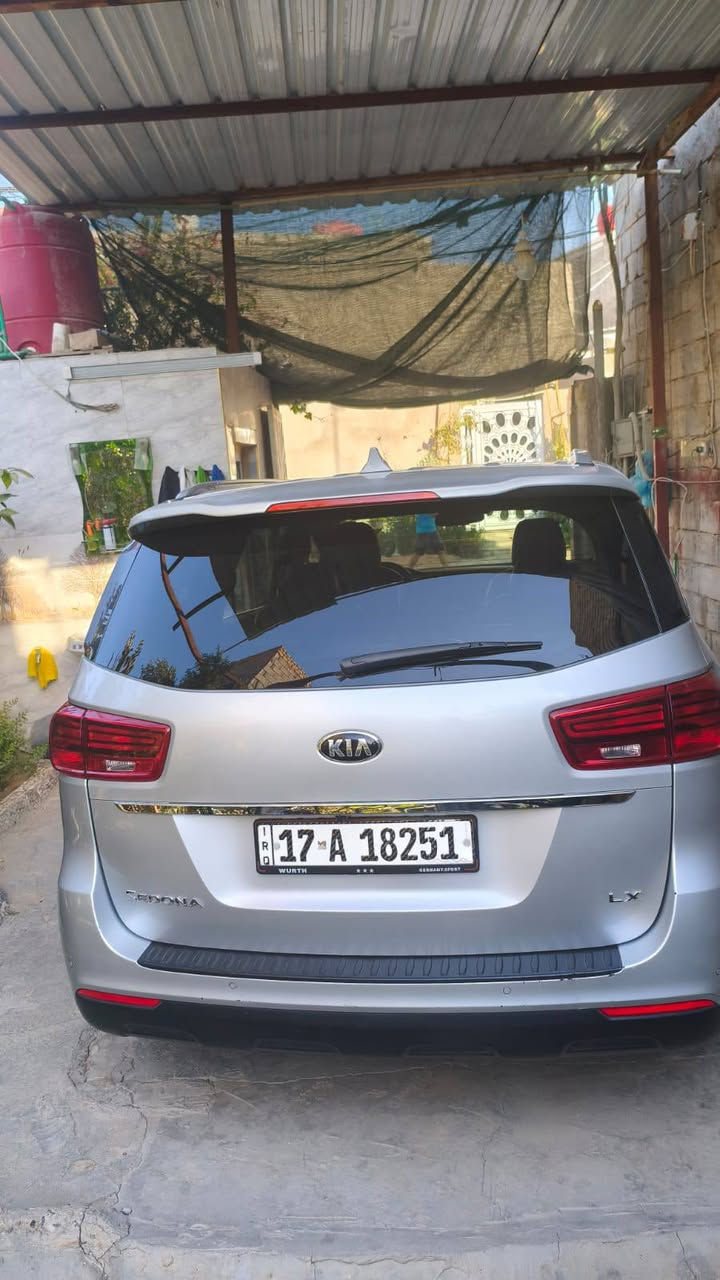 🚘 للبيع كيا سيدونا موديل 2020

🔹 اللون: سلفر
🔹 المحرك: 3300
🔹 الحالة: نظيفة جداً
🔹 الفحص: شبر بالبنيد
🔹 التكييف: شغال ممتاز ❄️
🔹 السيارة جاهزة من كلشي، ما تحتاج أي شيء
🔹 المحافظة: النجف الأشرف

💰 السعر: 200 ورقة
💵 بيه مجال 

📞 للاستفسار والتواصل: ***********

🚨 السيارة على الفحص، والرزق على الله
