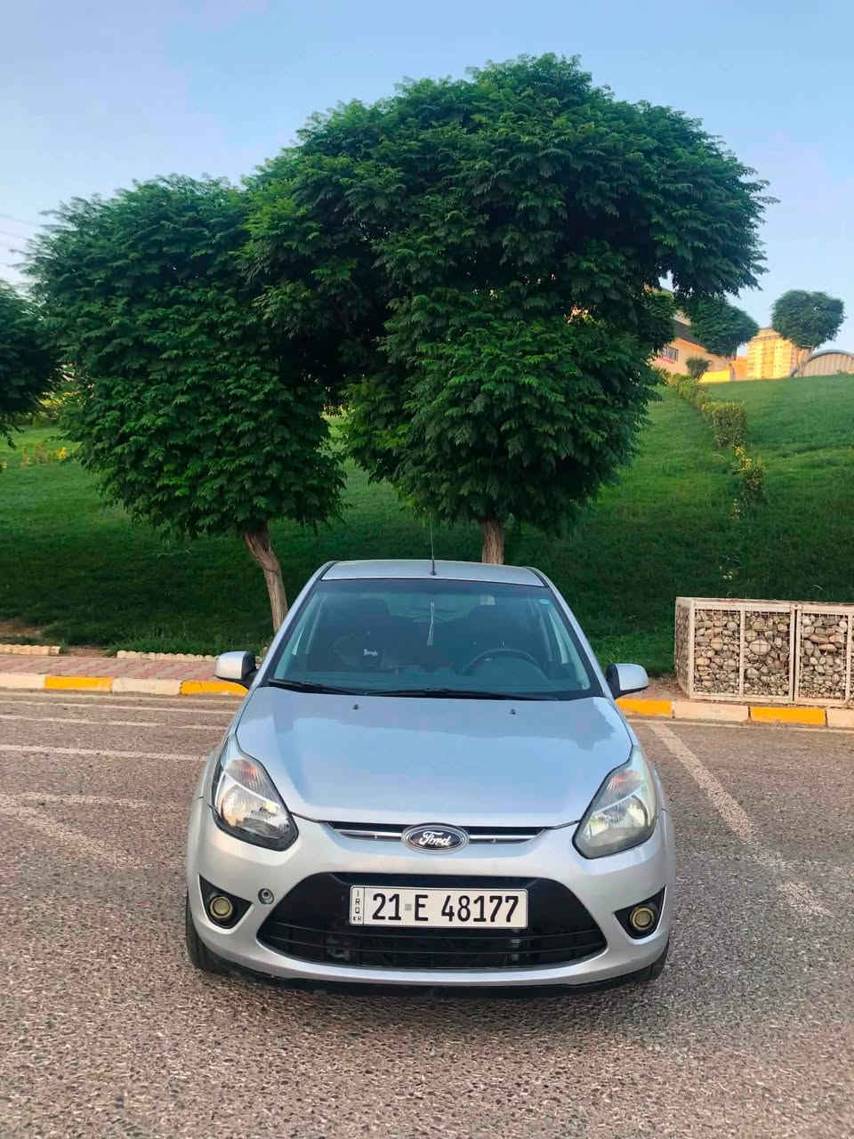 فۆرد فیگۆ ٢٠١٢ شەریکەی نیڤا ١٤٦ هەزار ڕۆشتوە سەنەوی تازەیە زۆر پاک و بێ مەسرەف هەموو شتێکی وەک شەریکە سۆنەریم داناوە (نرخی ٧١) گەڵاو معامەلە *********** مشتەریت پەیوەندی بکە
