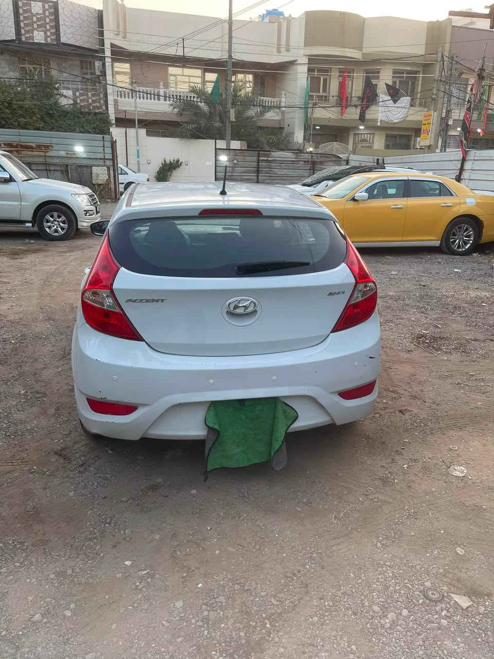 سلام عليكم سيارة اكسنت كندي للبيع او مراوس موديل ٢٠١٨ ماشيه ١١٢  صبغ بلقماره اثر جراد  السعر ٨٠ وبيهه مجال للاستفسار اتصل على هذا الرقم ***********
