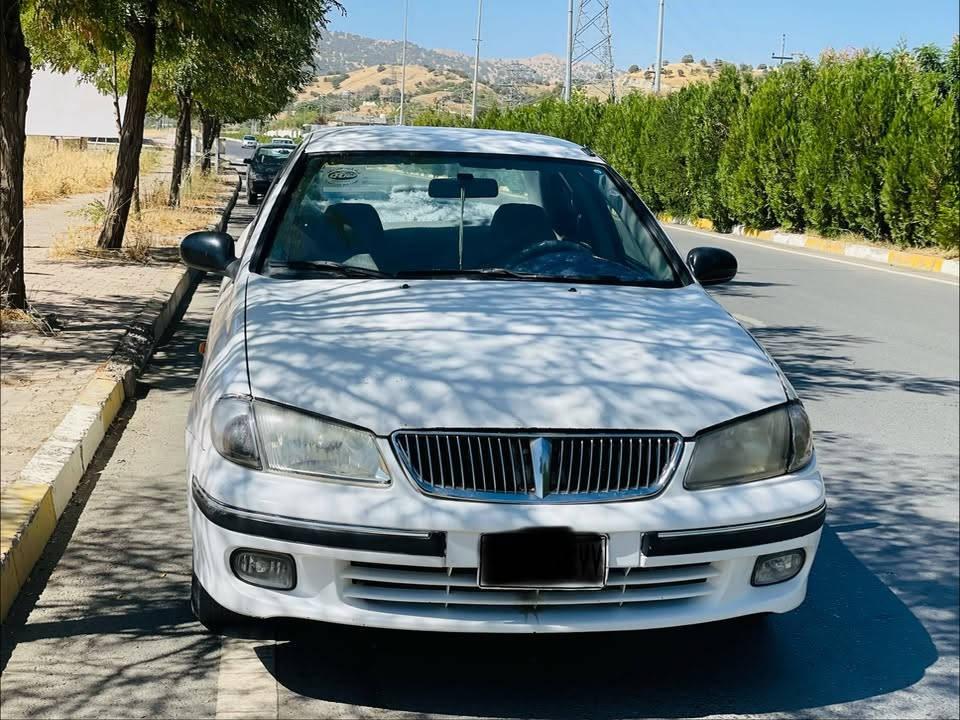 سەرەتا بەناوی خوا 
نیسان سەنی ٢٠٠٣ ئاڕم 
کامل بۆیاخ بەس سەقف و شانی بۆیاخ نیە بە شەرتی موسو بڕاوە و وەرگەڕا و ئاڕم و ئەوەلیات و گێڕ و مەکینە و مەکینە ١٨ 
  
ژم:***********
ژم:***********

