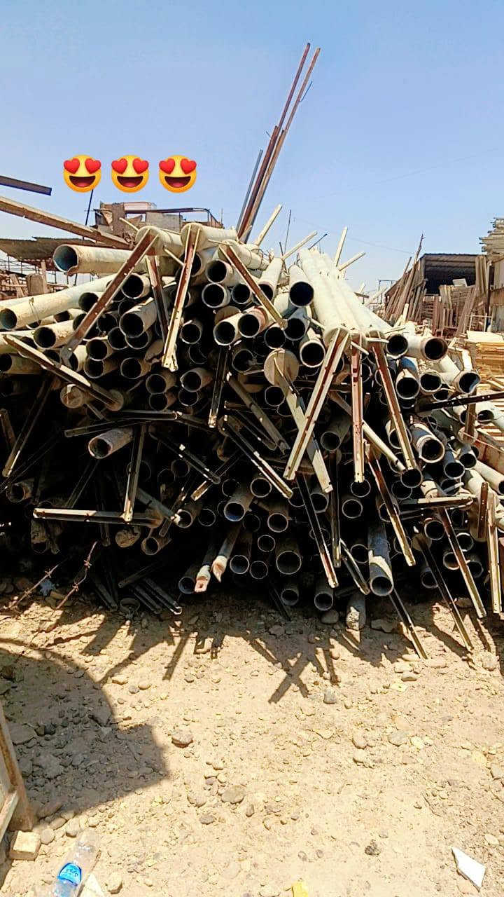 بوري مغلون ٣ انج او ٤ أنج ٣ ملم طول ٣ متر اكو ٢٤٠ دنك اسيجه العدد ٣٥٠ قطعه يوجد بوري مغلون انج واحد طول ٣ متر عدد ١٠٠ العنوان بغداد شارع فلسطين ‎***********
