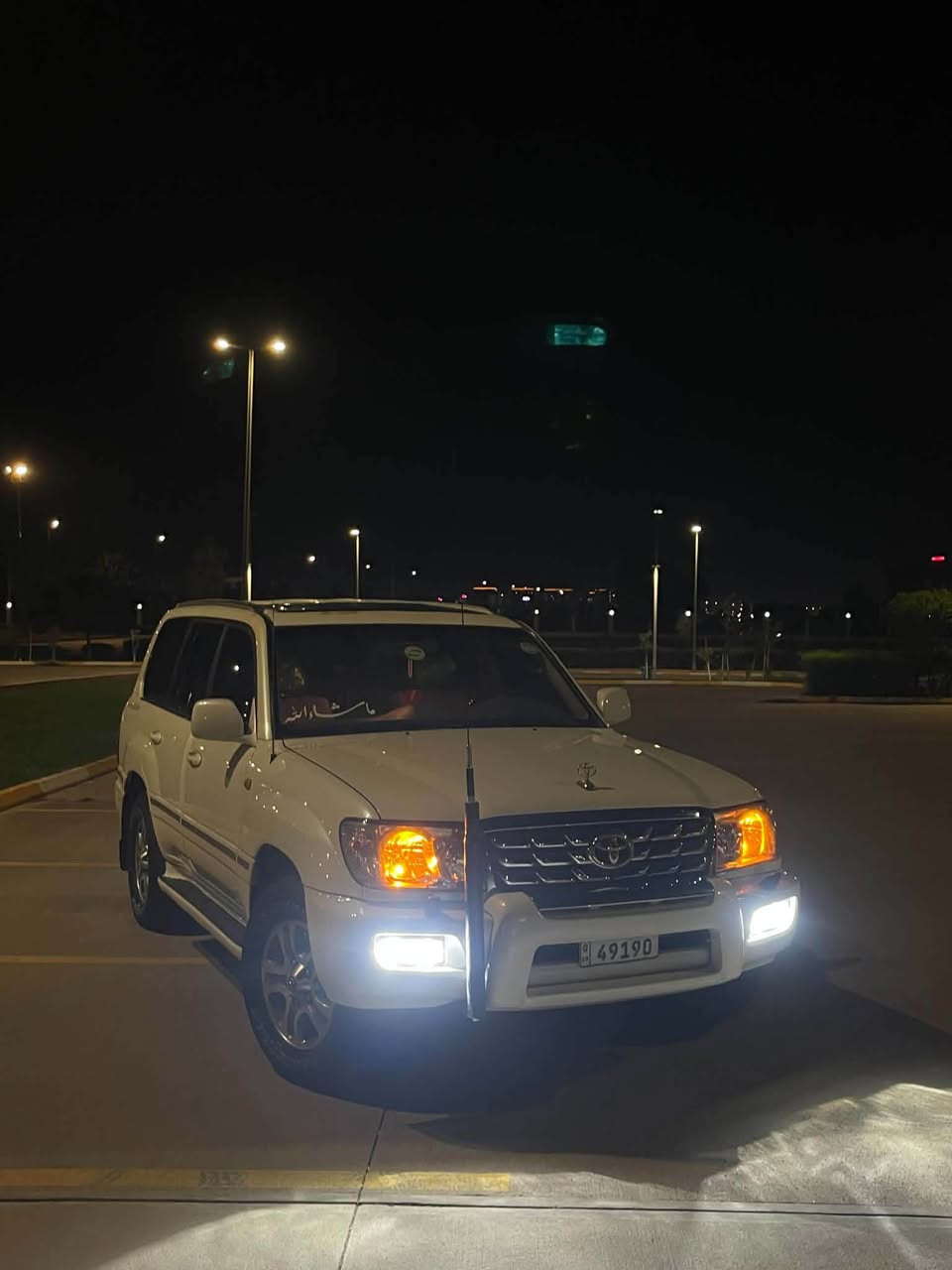 رقم اصلي
لاندكروز ٢٠٠٧
GXR
پشت ليگزز
سپي سةدةفي
سةلاجة
سلايت 
كاميرا بشت و پيش
4x4
٣ ريز كوشن
لايت زينون بيلادي
تةبريد سارد و گةرم بةشةرت 
گير و مةكينةي بةشةرت 
مةكينةي بةس قةباغي كرايتةوة

تيبيني/ سةقف و شاني بوياغة  كةپري بةسةر دا كةتية  عام بوياغ نية امن بة عام دةيفروشم

سعر ١٥٣. و معامةلةيةكي كةم
لة هةوليرم
سةنةوي و رقةمي نوية

***********📞 أربيل, العراق
