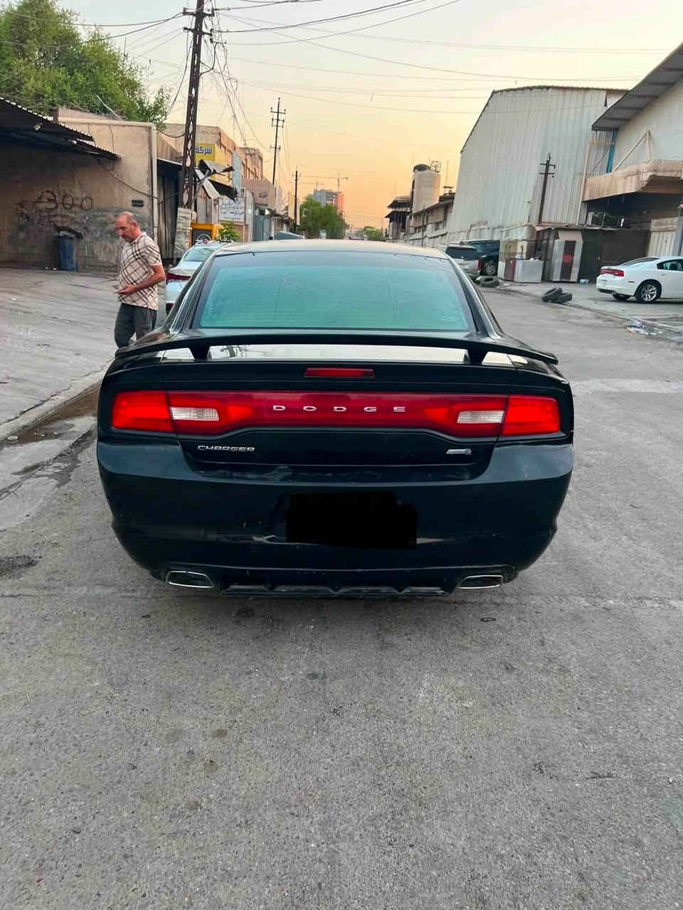 السلام عليكم
اخوان       مكلف بالنشر      مكلف بالنشر 

جارجر 13 رقم اربيل جديد وسنويه طبق الاصل متومه 

كصه قماره  سياره جديده من عده الكصه 

صاحب السياره ***********
