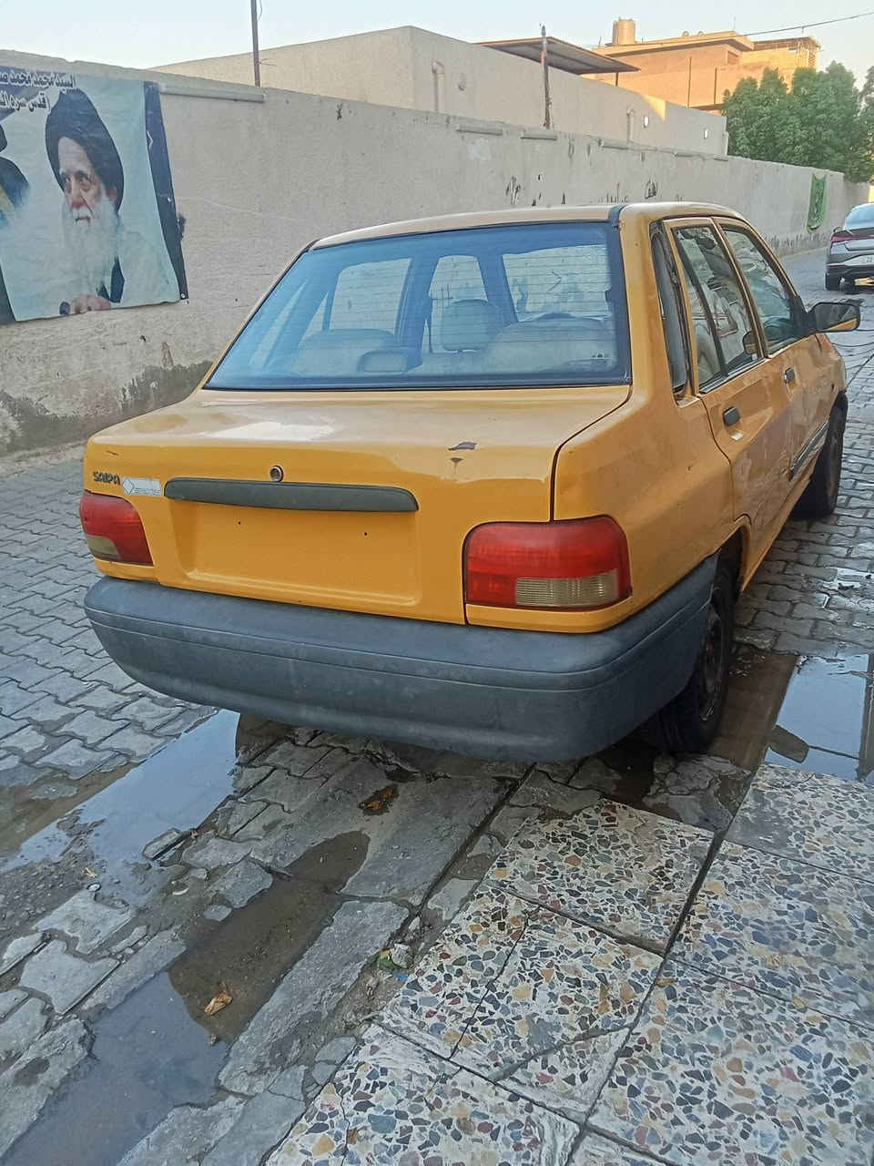سايبه موديل 12 مكينة وكير مكفولا تحويل شوكت متريد فقط بصمه تخذ مني اوجهك ويه رعيهه  لوحه الخلفيه ظايعه   مكان بغداد مدينه الصدر سعر 9اوراق سنويه اصلي موجوده ***********
