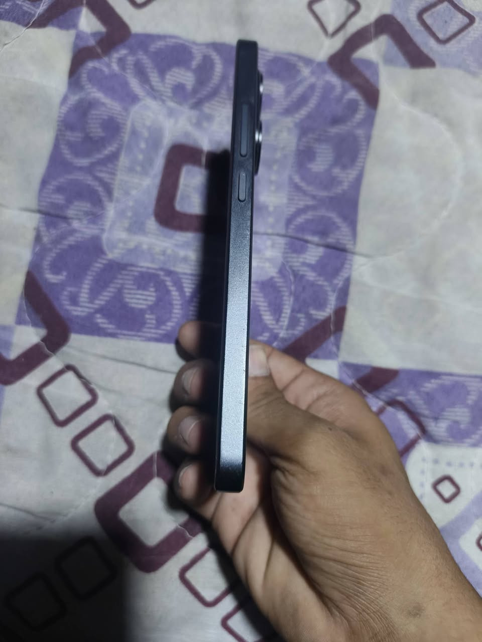 بوكو اكس 7 برو لبيع بلادي ذاكره 512 مواصفاته معروفه سعر 350 بدون عمله جماعت 300 لتراسل ***********
