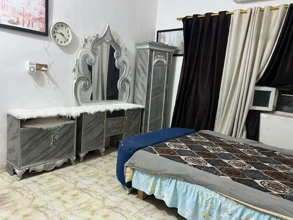غرفة نوم • ٥ قطع • صبغ حراري