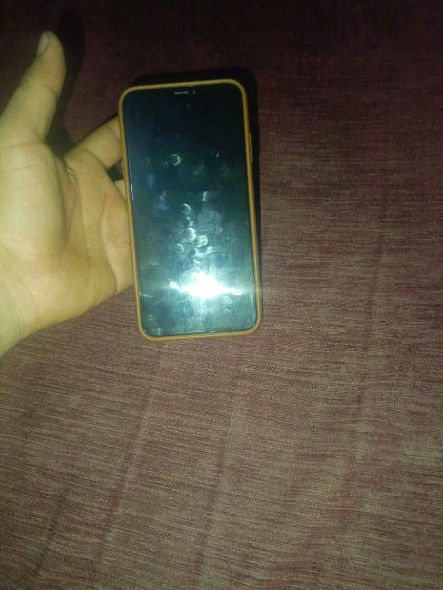 سلام عليكم الجهاز اكس اس ذاكره٥١٢. الجهاز مبدل بي بطاريه ب٢٠٢٤ وحاليا ٧٦. الجهاز طاح مني الضهر تكسر ول فيس ايدي يمكن تحرك من مكانه كربلاء رقم ***********اتصال رصيد ما متواجد عل نت
