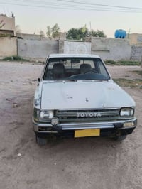 تويوتا • ٨٩ • رقم واسط