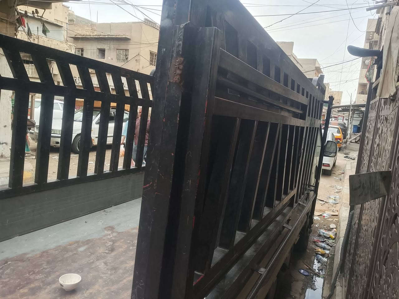 محجر فحل تسكام للبيع كامل مجهز عل اخر حته باب بي مكاني بغداد ***********
