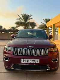 للبيع جيب لاريدو امريكي موديل 2019 فول مواصفات ماشيه ٦٥ الف رقم بغداد ...