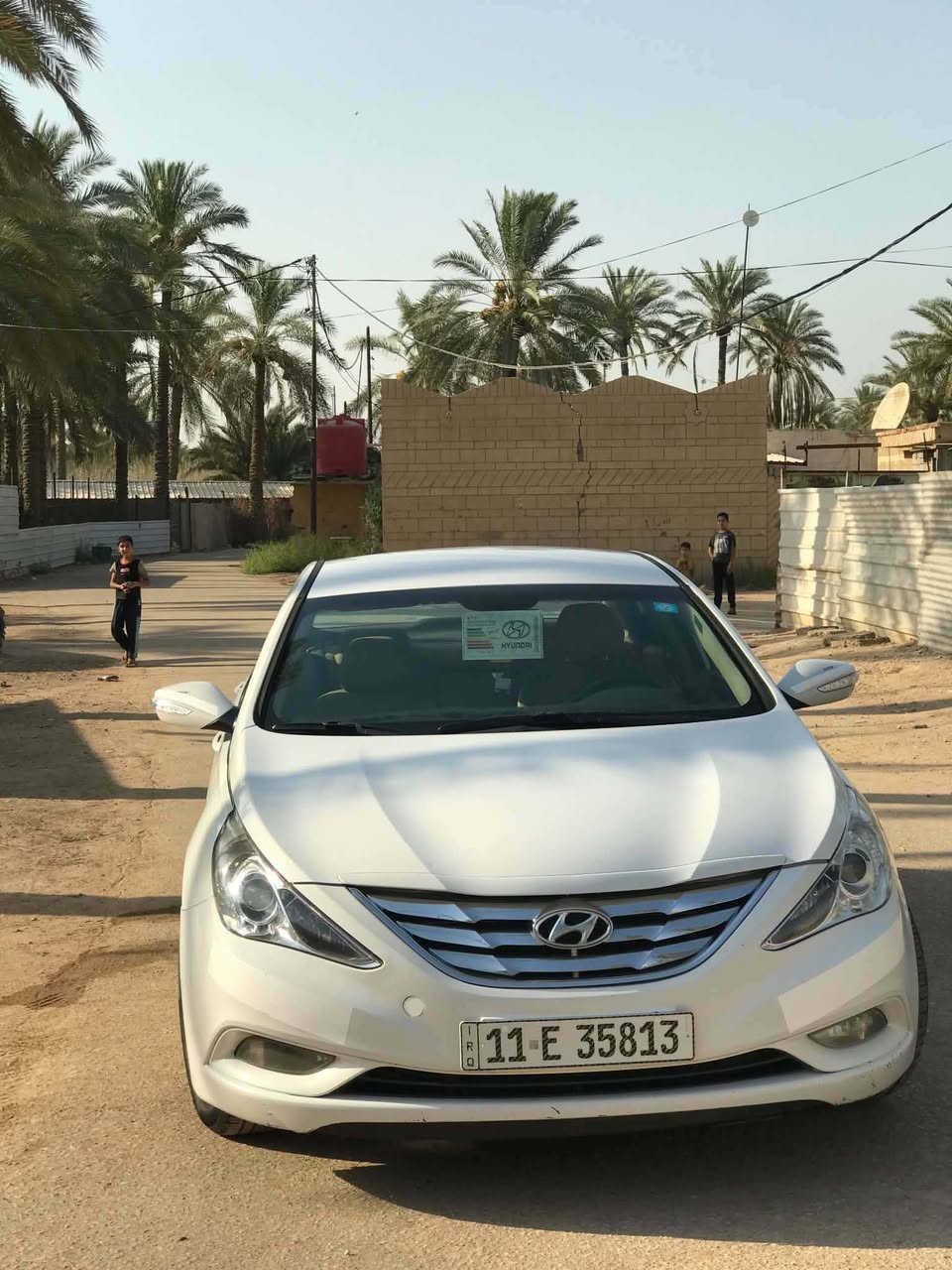 سلام عليكم 
سوناتا موديل 13
خليجي جاملغ الامام فقط مصبوغ
الباقي كفالة عامه وضع شركه 
رقم بغداد تحويل مباشر 
سنوية لل28
مكينه 2400 دوش 
تخم تاير حدادية سيارة 
جديده كلش سيارة 
127 وبيه مجال 
مكاني حله 
***********
