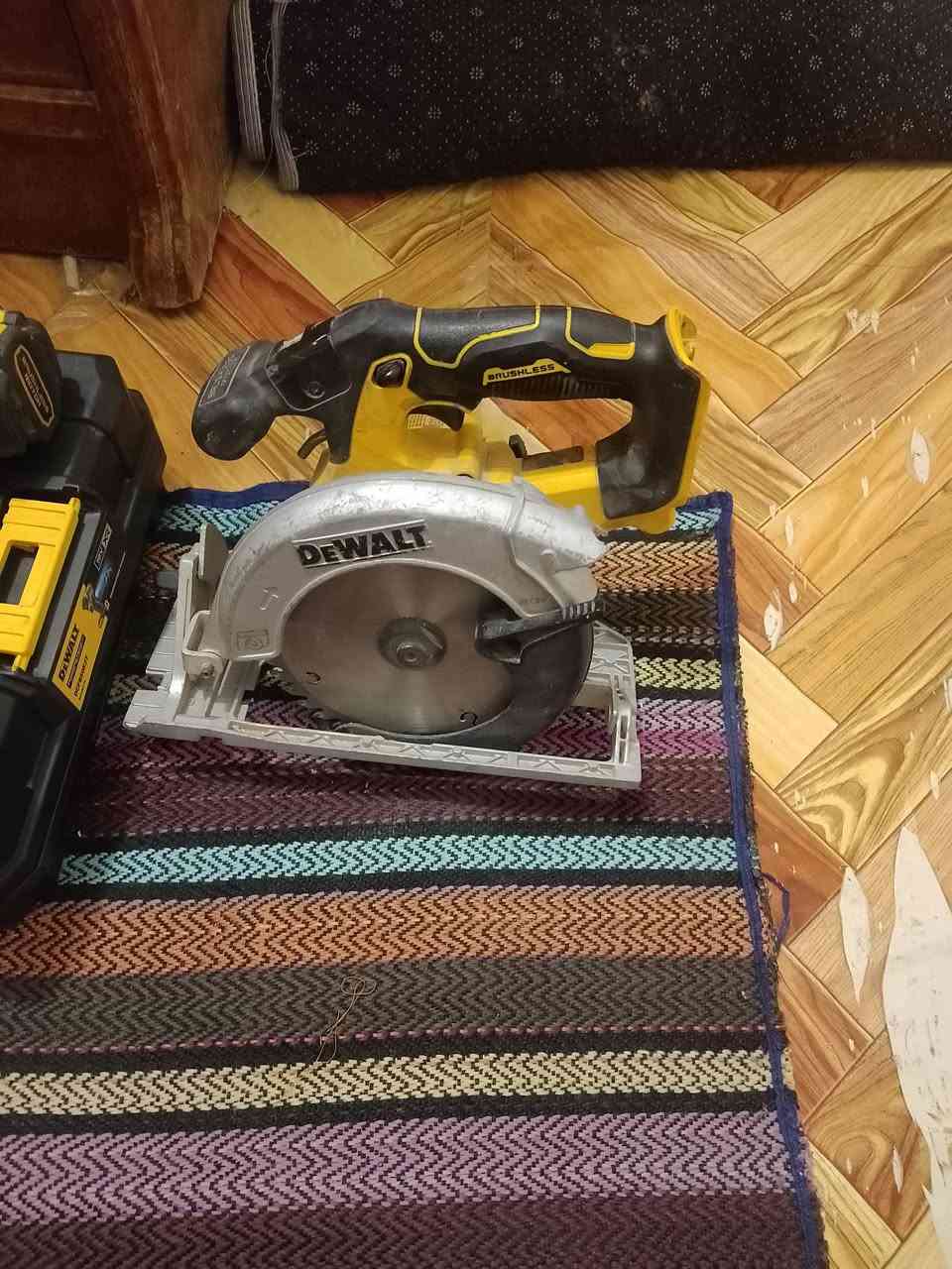 عدة ديوالت أصلية • دريل DCD791 • إمباكت DCF850