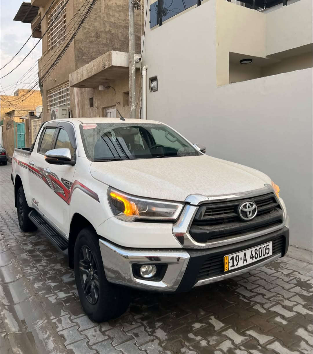 هايلوكس • ٢٠٢٥ • فورويل