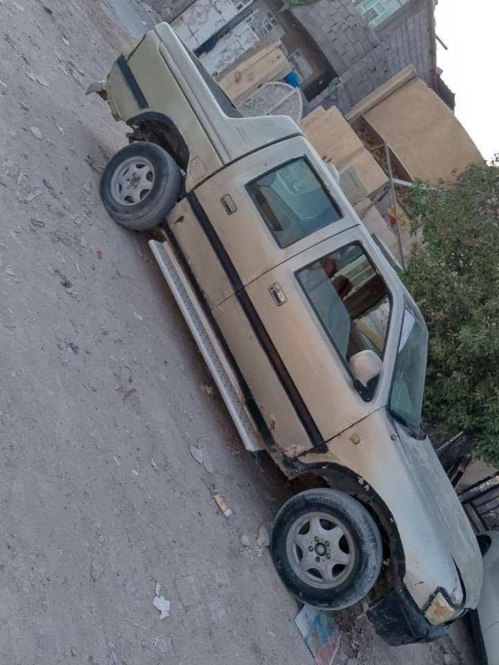 كريت ويل 2003 كير ومكينه خير من الله مكينه ثري واي بخاخ لا تبخير ولا تنقيص
حداديه جديده كهربائيات شغاله 
تخم تاير جديد رقم الماني بغداد سنويه عضم راعيها ما اندله سياره حلوه وخير من الله اترايك وين متريد 
مكاني بغداد سعر 16 ترهم مراوس  ***********
