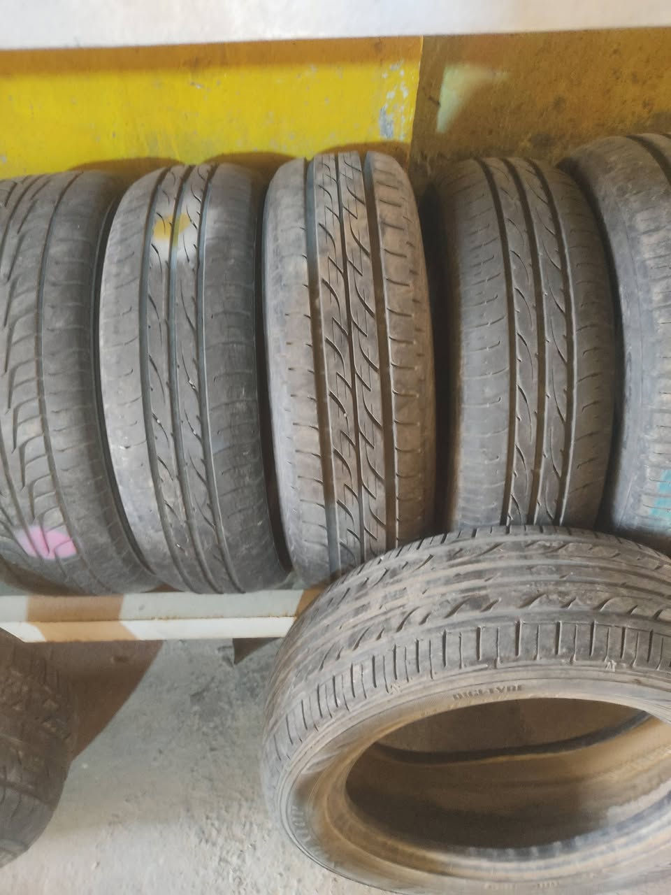 ناتتوفر لدينا اطارات باله جميع القياسات و شرط النظافه . وباسعار مناسبه تصفيه محلات  العنوان النجف الاشرف شارع مطار 
موجود بالخاص أو واتساب ***********

