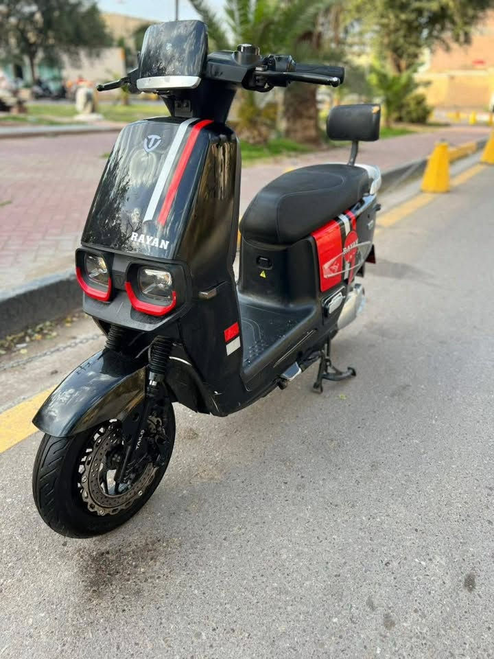 ام عيون الصغيرة • ٢٠٢٥ • ٦ بطاريات