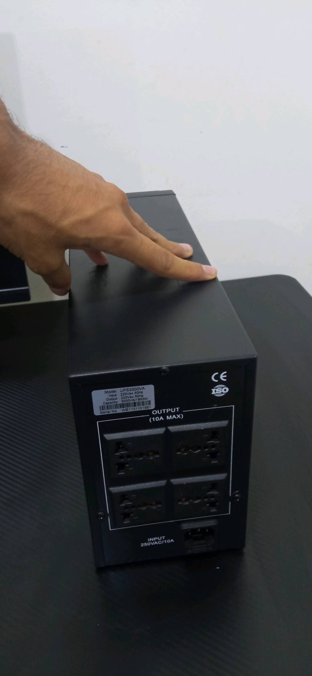 شاشة ASUS • ١٢٠Hz • يو بي اس ٣٠٠٠VA