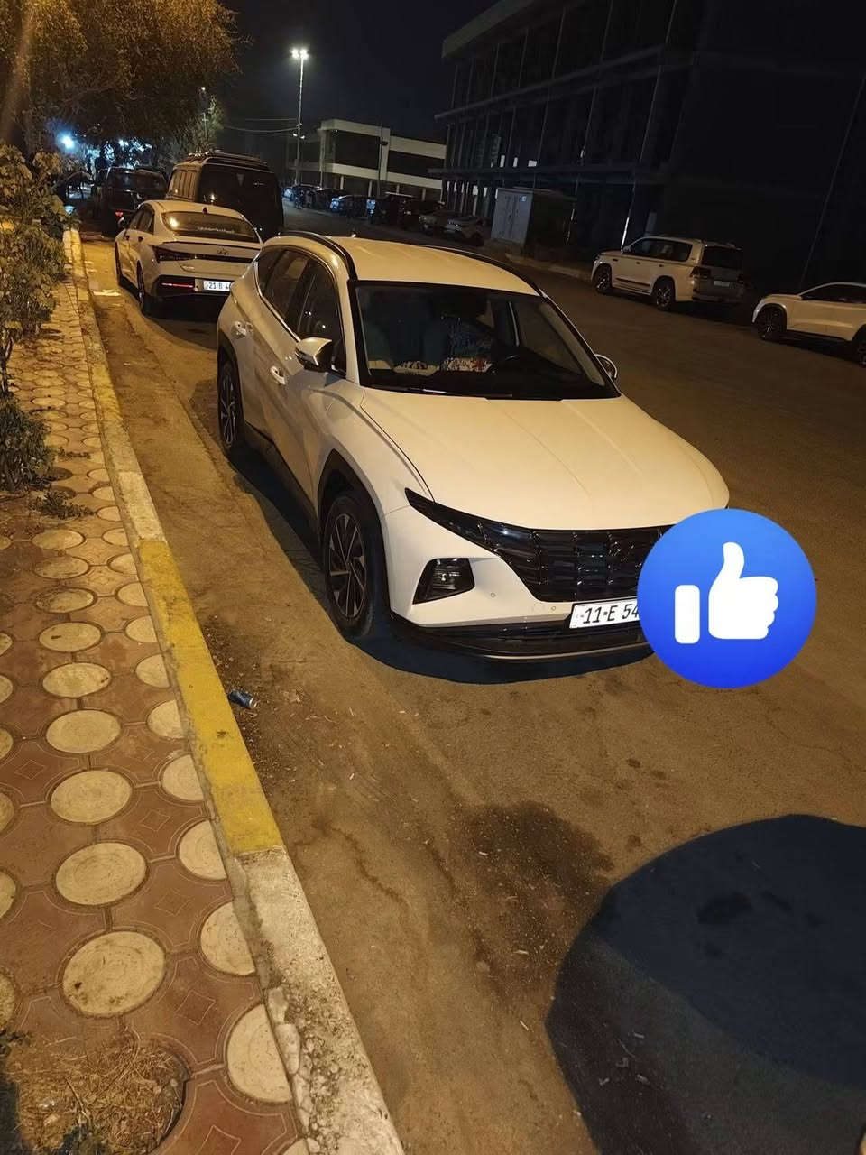 اللهم صل على محمد وال محمد
🚘 هيونداي توسان خليجي 2024 فول مواصفات

📍 ماشية 34 ألف كيلو

⛽ 

🛡️ السيارة كفالة بدون صبغ بدون تبديل على وضع الشركه 
ضمان الشركة الاولى

المواصفات:
رقم بغداد دولي مشروع وطني

. تبريد قطعتين+ تبريد كشنات 

• بصمة تشغيل وأبواب  

• ترحيب ومرايا شفط  

. عدادات دجتل (شاشة)

• شاشة كبيرة  

• تشغيل عن بُعد  

• شحن وايرلس  

• كشنات كهرباء  

  

• حساسات أمامية وخلفية  

• سايد بريك كهربائي + أوتو هولد  

• 3 وضعيات قيادة  

• بردات أبواب وصندوق  

• Apple CarPlay + Android Auto  

السيارة كاملة وما ناقصها أي شي وجاهزة للفحص

السيارة زيرو ع وضع الشركة

السيارة كربلاء/ طويريج (سعر 205) 

***********

